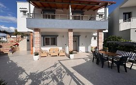 Villa Guximi